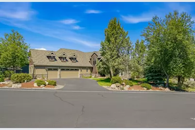 9009 Merlin Drive, Redmond, OR 97756 - Photo 4