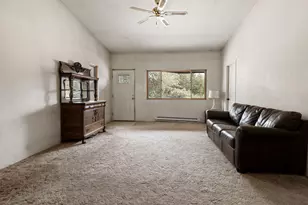 67325 Fryrear Rd, Bend, OR 97703 - Photo 4