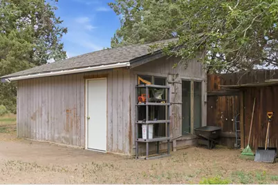 67325 Fryrear Road, Bend, OR 97703 - Photo 14