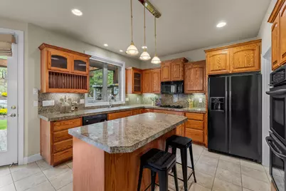 19598 Green Lakes Loop, Bend, OR 97702 - Photo 18