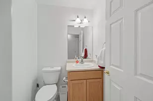228 Talent Ave, Talent, OR 97540 - Photo 14