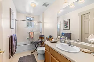 545 A St, Ashland, OR 97520 - Photo 34