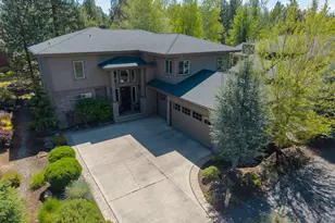 19017 Mt Shasta Dr, Bend, OR 97703 - Photo 46