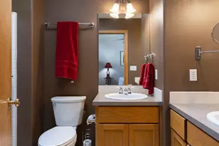 2533 NW Monterey Pines Dr, Bend, OR 97703 - Photo 10