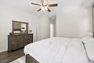 2106 NW Black Pnes Pl, Bend, OR 97703 - Photo 22