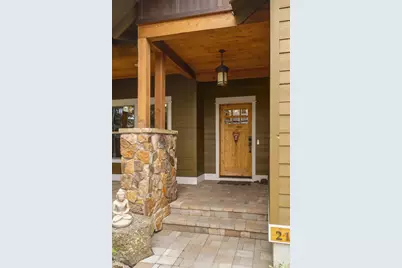21125 Bear Creek Road, Bend, OR 97701 - Photo 26