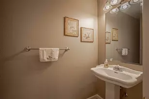 472 Scenic Dr, Ashland, OR 97520 - Photo 10