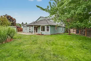 545 Diego Ct, Central Point, OR 97502 - Photo 10