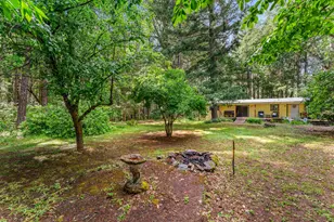 350 Bonnie Ln, Grants Pass, OR 97527 - Photo 14
