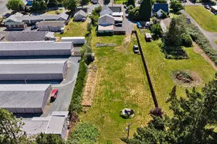 1564 Carnahan Dr, Grants Pass, OR 97527 - Photo 32