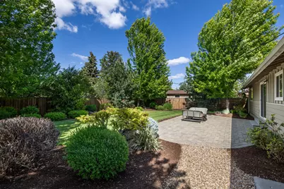 1320 NE Viking Avenue, Bend, OR 97701 - Photo 20