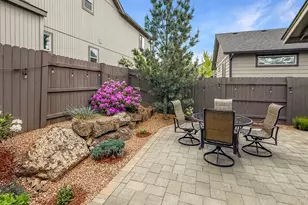61764 SE Camellia St, Bend, OR 97702 - Photo 34