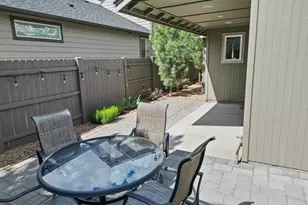 61764 SE Camellia St, Bend, OR 97702 - Photo 32