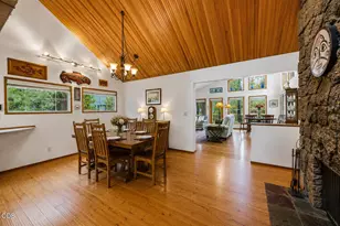 57519 Tamarack Ln, Sunriver, OR 97707 - Photo 4