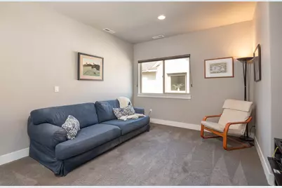 20527 SE Stanford Place, Bend, OR 97702 - Photo 12