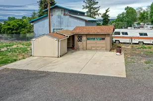 566 NW Mc Donald Rd, Prineville, OR 97754 - Photo 38