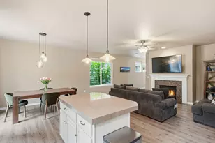 61302 Huckleberry Pl, Bend, OR 97702 - Photo 16
