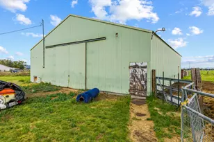 5820 Hwy 39, Klamath Falls, OR 97603 - Photo 6