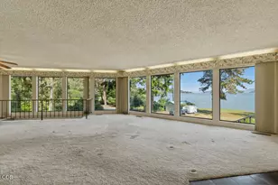 1885 Lakeshore Dr, Klamath Falls, OR 97601 - Photo 16