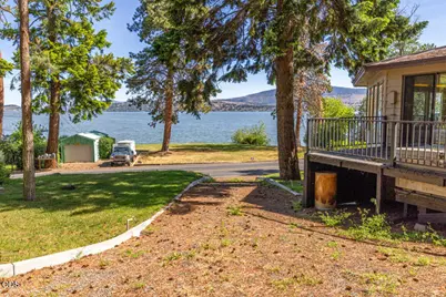 1885 Lakeshore Drive, Klamath Falls, OR 97601 - Photo 6