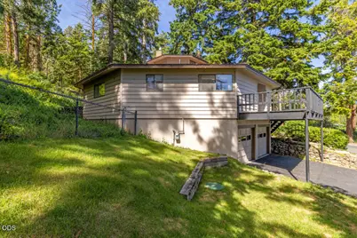 1885 Lakeshore Drive, Klamath Falls, OR 97601 - Photo 4
