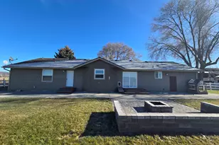 6631 NW Puckett Rd, Prineville, OR 97754 - Photo 4