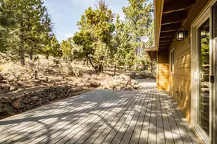 2863 NW Fairway Heights Dr, Bend, OR 97703 - Photo 32