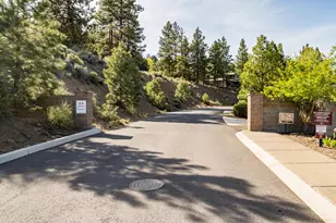 2863 NW Fairway Heights Dr, Bend, OR 97703 - Photo 42