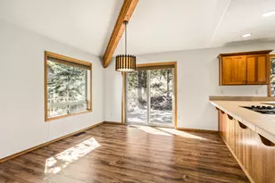 2863 NW Fairway Heights Dr, Bend, OR 97703 - Photo 14