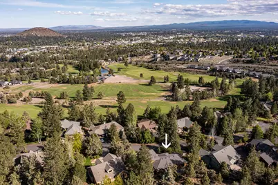 2863 NW Fairway Heights Drive, Bend, OR 97703 - Photo 44