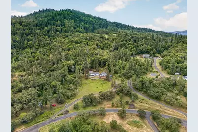 483 Wren Ridge Drive, Eagle Point, OR 97524 - Photo 26