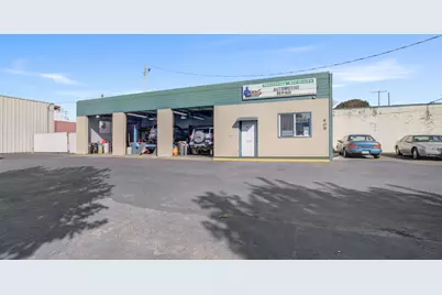 409 Main Avenue, Tillamook, OR 97141 - Photo 2