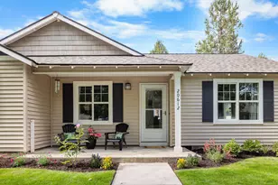 20612 Daisy Ln, Bend, OR 97702 - Photo 2