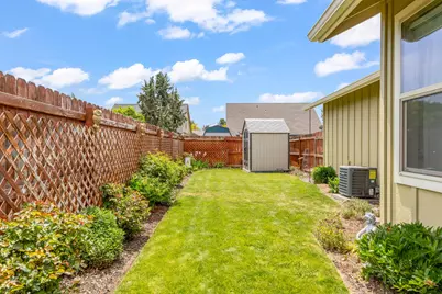 850 NW Quince Avenue, Redmond, OR 97756 - Photo 24