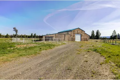 50555 Highway 31, La Pine, OR 97739 - Photo 34