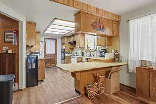 758 Summit Loop, Grants Pass, OR 97527 - Photo 30