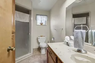 758 Summit Loop, Grants Pass, OR 97527 - Photo 32