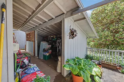 758 Summit Loop, Grants Pass, OR 97527 - Photo 10