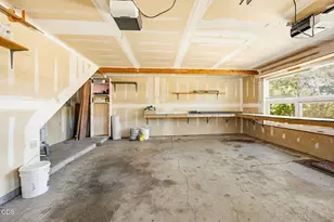 1105 Ivy Ln, Ashland, OR 97520 - Photo 30