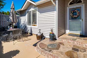 3746 SW Xero Ave, Redmond, OR 97756 - Photo 4