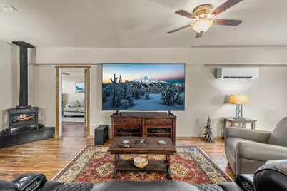 64145 Hunnell Road, Bend, OR 97703 - Photo 60