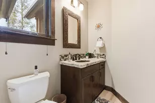 56346 Fireglass Loop, Bend, OR 97707 - Photo 20