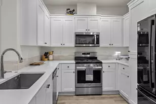2564 NE Purcell Blvd, Bend, OR 97701 - Photo 8