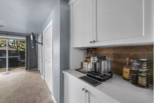 63425 Deschutes Market Rd, Bend, OR 97701 - Photo 20