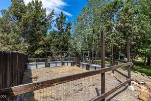 63425 Deschutes Market Rd, Bend, OR 97701 - Photo 32