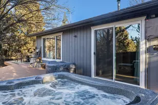 63425 Deschutes Market Rd, Bend, OR 97701 - Photo 24