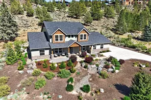 2269 NW Putnam Rd, Bend, OR 97703 - Photo 2