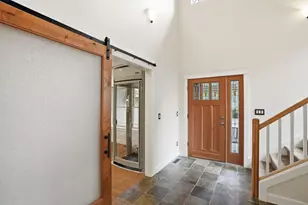 1098 NW Stannium Rd, Bend, OR 97703 - Photo 4