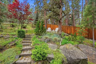 1098 NW Stannium Road, Bend, OR 97703 - Photo 32