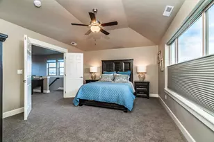 20568 Kira Dr, Bend, OR 97702 - Photo 14